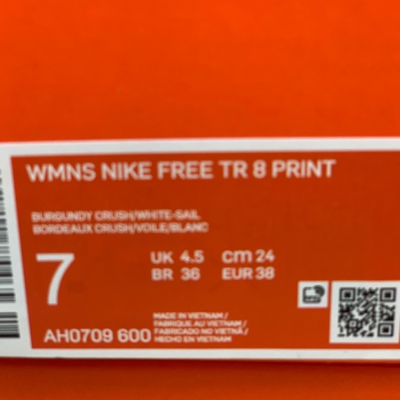 NWT Nike Free Trainers 8 Print  Burgundy Crush - Picture 6 of 6